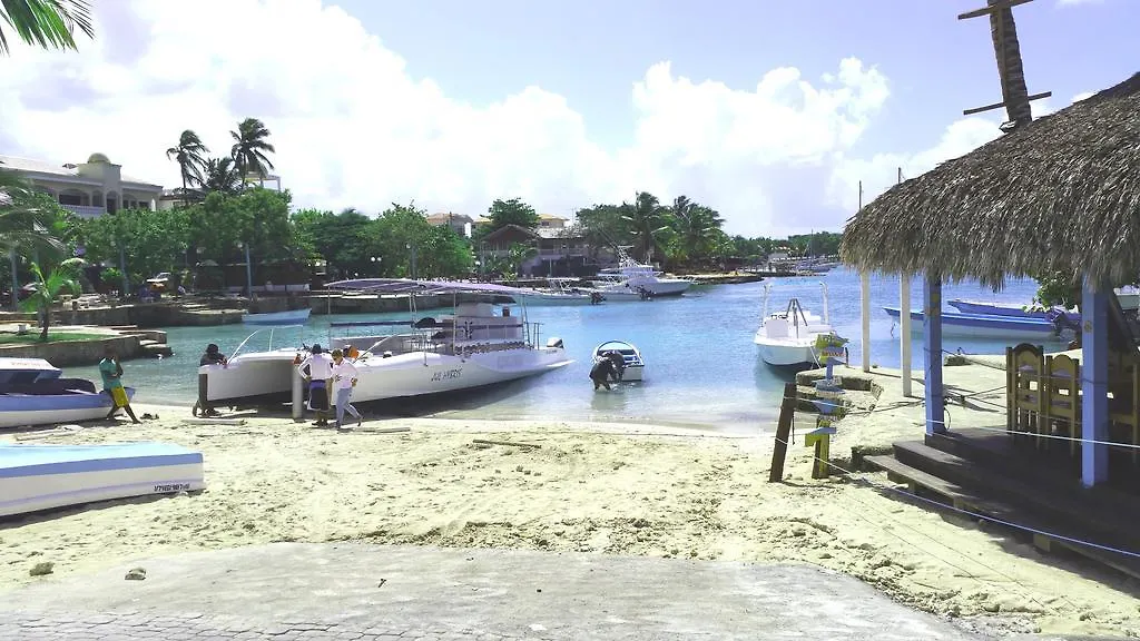 Llave Del Mar Hotel Bayahibe 2*,
